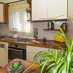 Apartment Mirja Nečujam